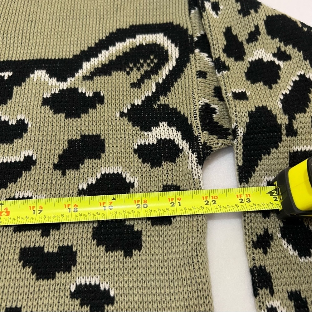 Vintage Leopard Big Cat Intarsia Mock Neck Sweater - Picture 5 of 5